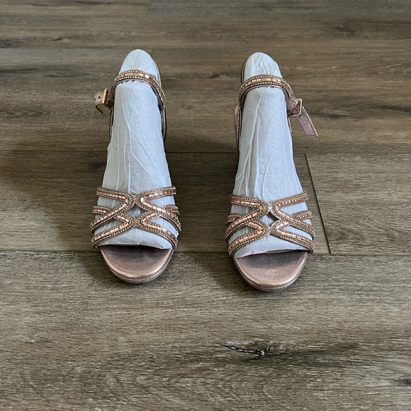 Alex Marie Rose Gold Wedge - Picture 11 of 13